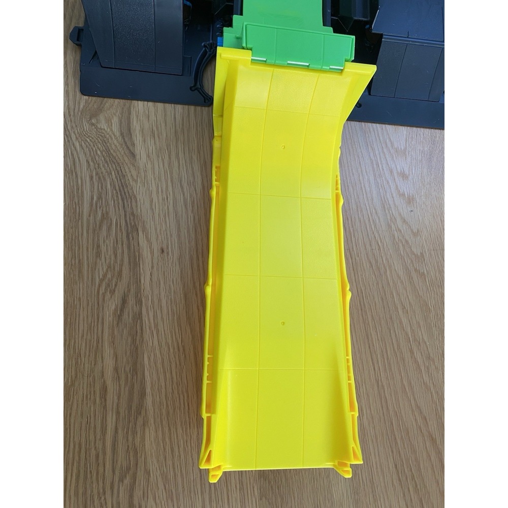 Hot Wheels Tony Hawk World Tour Skate Bus Playset Ramp Truck Base No Accessories - Picture 7 of 13